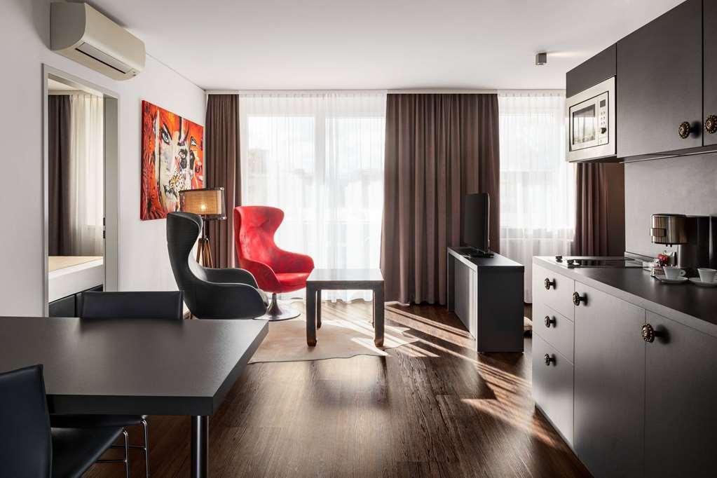 Amedia Luxury Suites Graz, Trademark Collection By Wyndham Номер фото